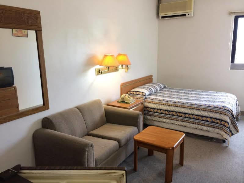 ทามิวนิ่ง พลาซ่า โฮเต็ล Hotel ตามูนิง ภายนอก รูปภาพ